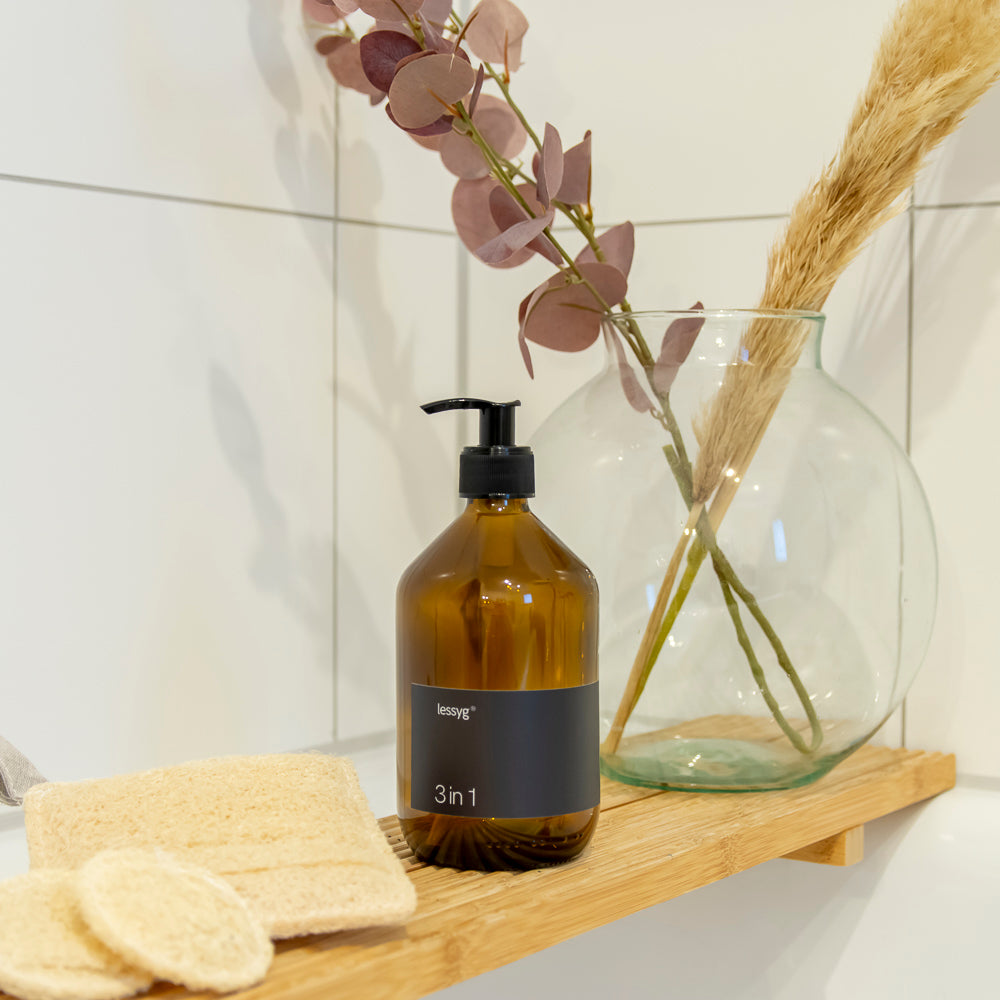 Spenderflaschen & Luffa Schwämme