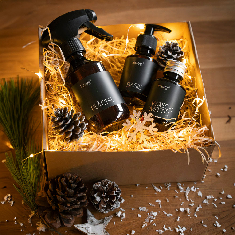 Geschenkbox lessyg Camping Set Reisewaschmittel nachhaltig Outdoor Reisen und Minimalisten im Van Life 